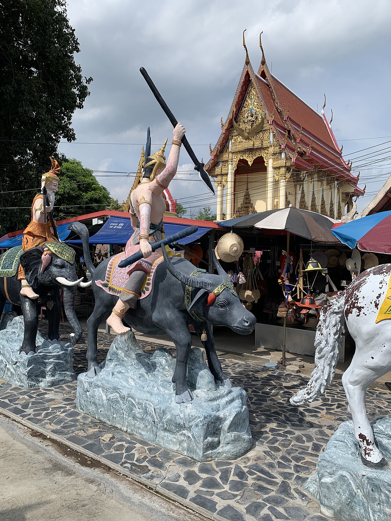 วัดม่วง